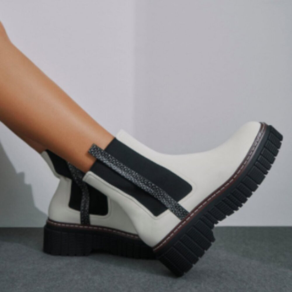 NWOT Charles & Keith Stitch Trim Platform Chelsea Boots - Womens 37 (US 6.5-7)